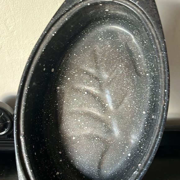 Small Enamelware Roaster black /white specs - Picture 10 of 12